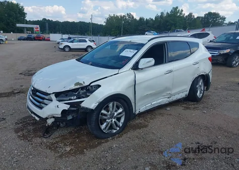 2013 Hyundai Santa Fe Sport 2.0T z USA, uszkodzony, nr VIN 5XYZU3LA8DG118864